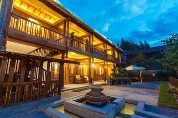 Lijiang Banshan Yunfu Boutique Hostel Exterior photo